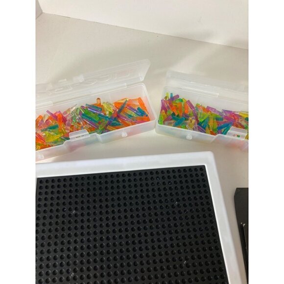 Hasbro Lite Brite Board 16 Patterns & Lights - Picture 4 of 8